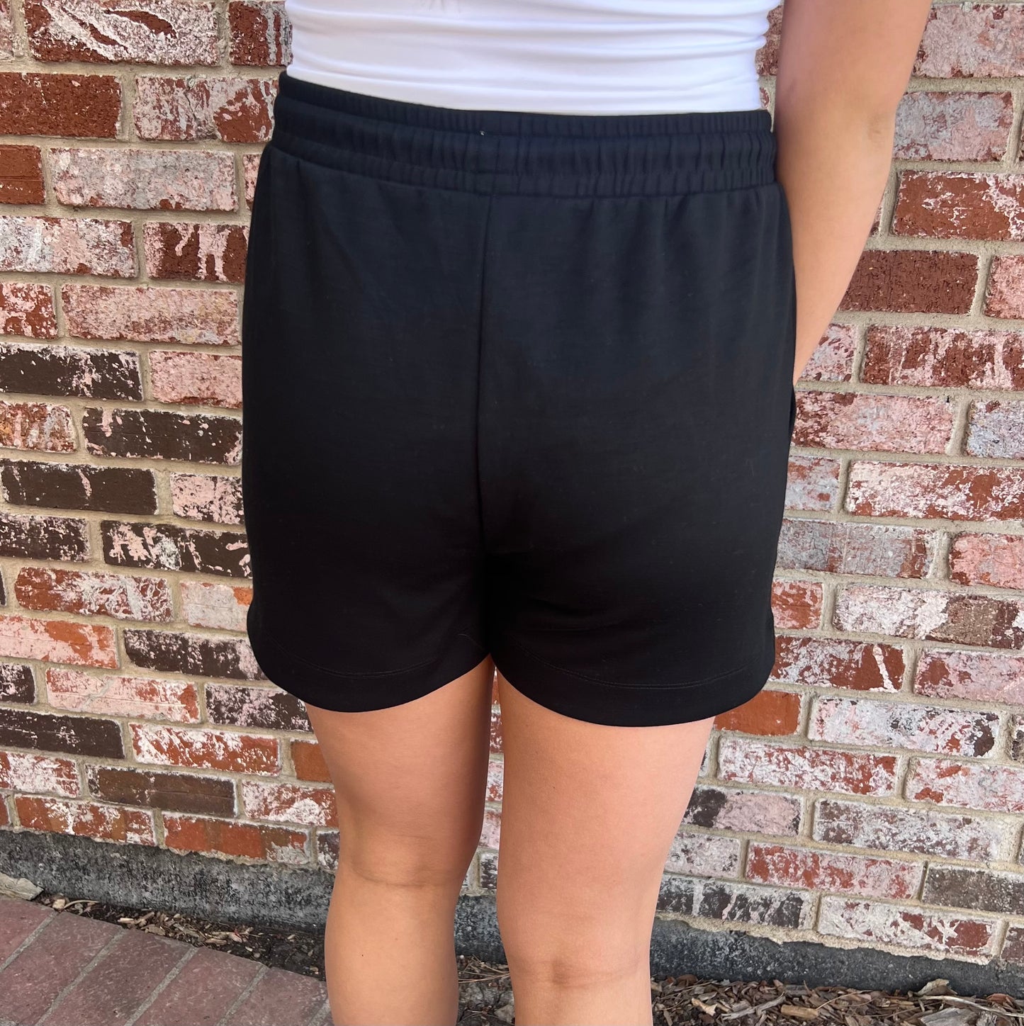 Comfort Sweat Shorts in Black