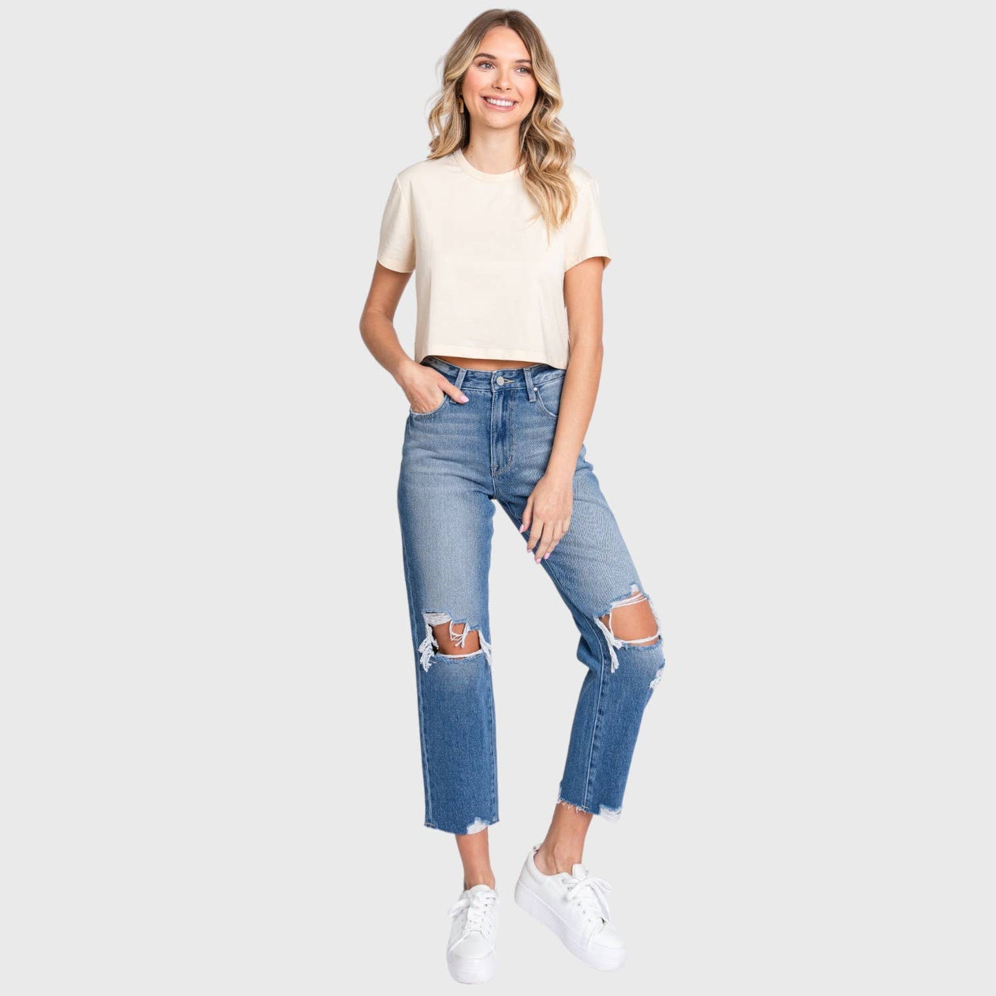 Distressed High Rise Vintage Mom Jeans