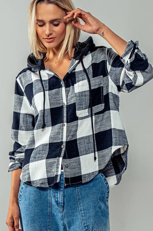 Hooded Gingham Flannel in Black