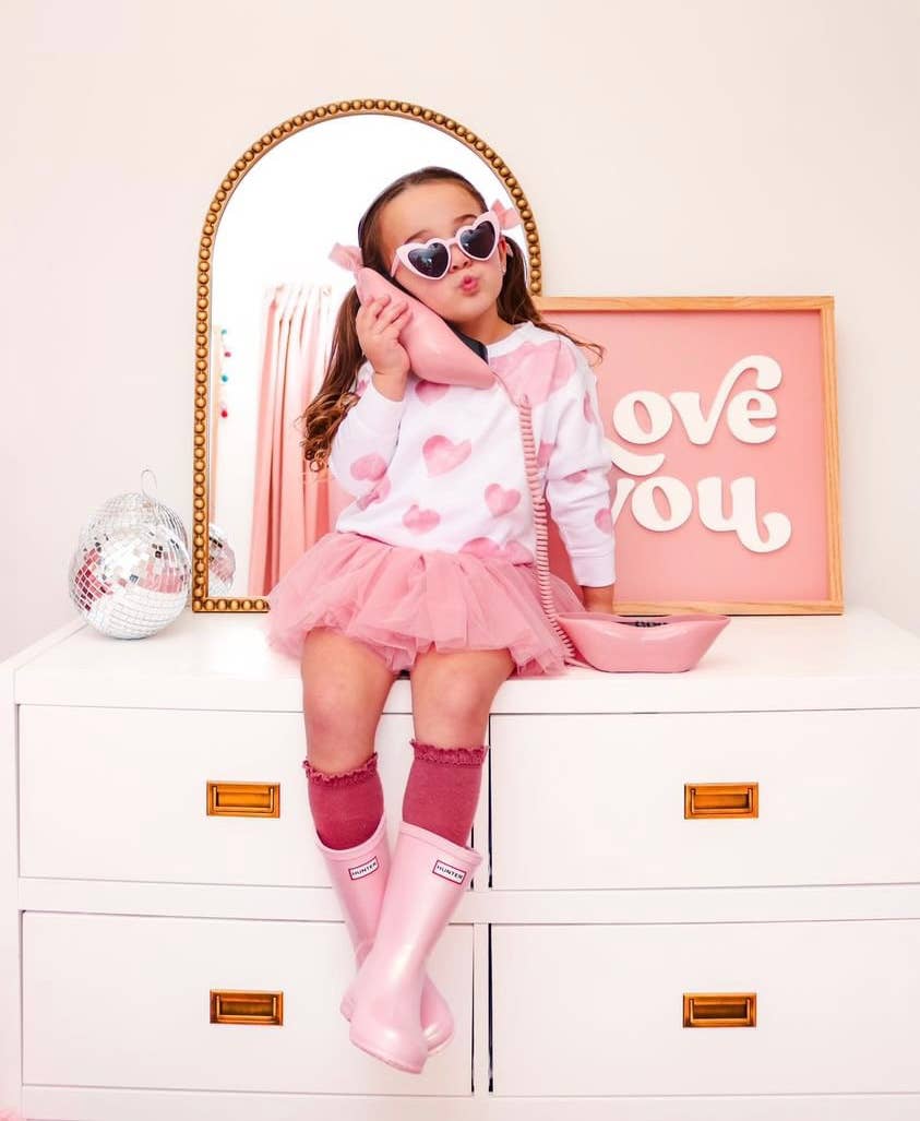Kid Graphic - Watercolor Hearts