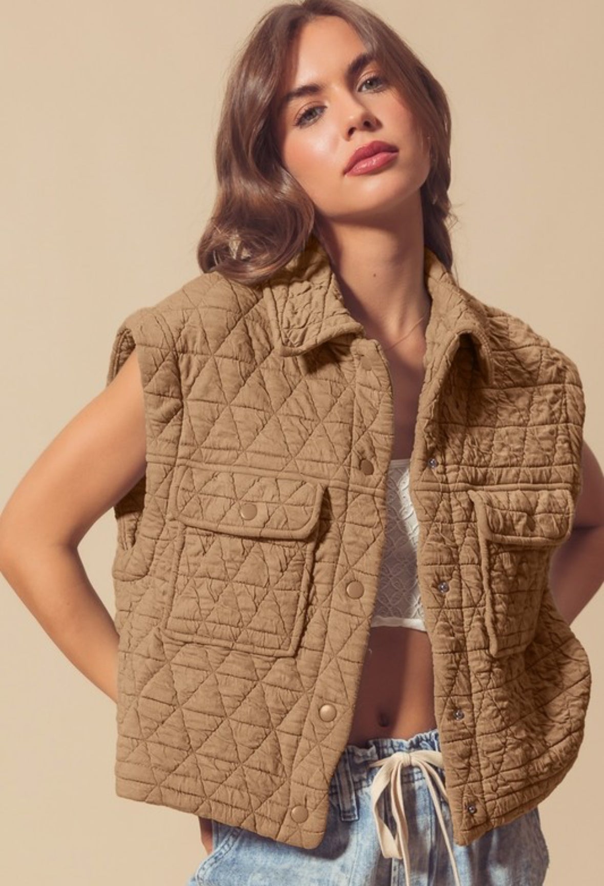 MEDIUM - Quilted Button Up Vest in Mocha