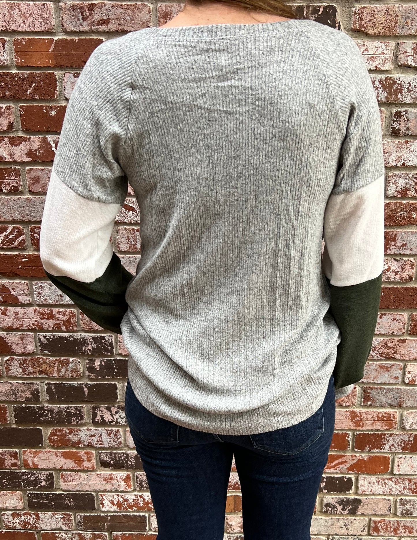 SMALL - Colorblock Top in Olive