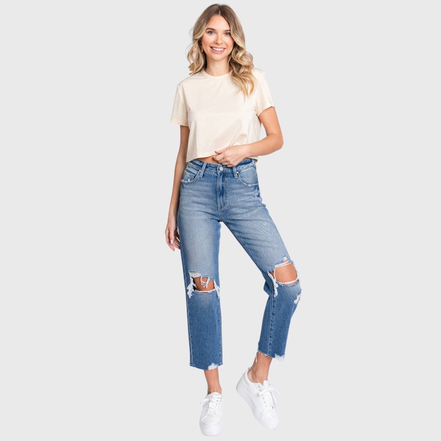 Distressed High Rise Vintage Mom Jeans