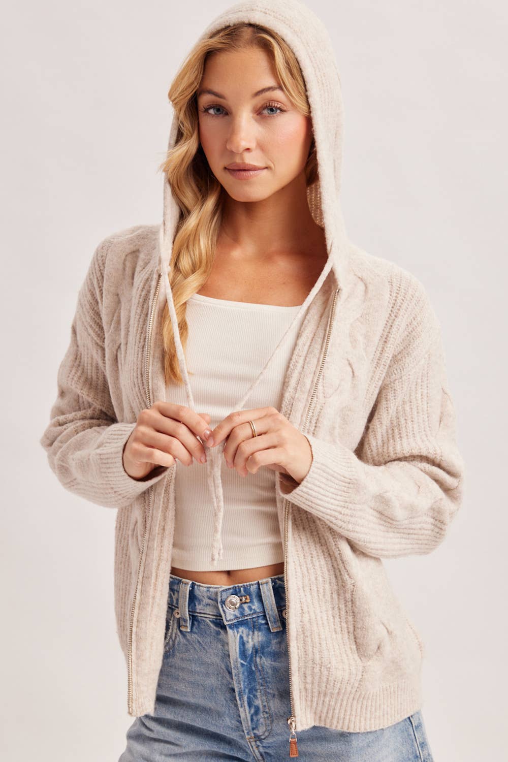Zip Up Cable Knot Cardigan in Oatmeal
