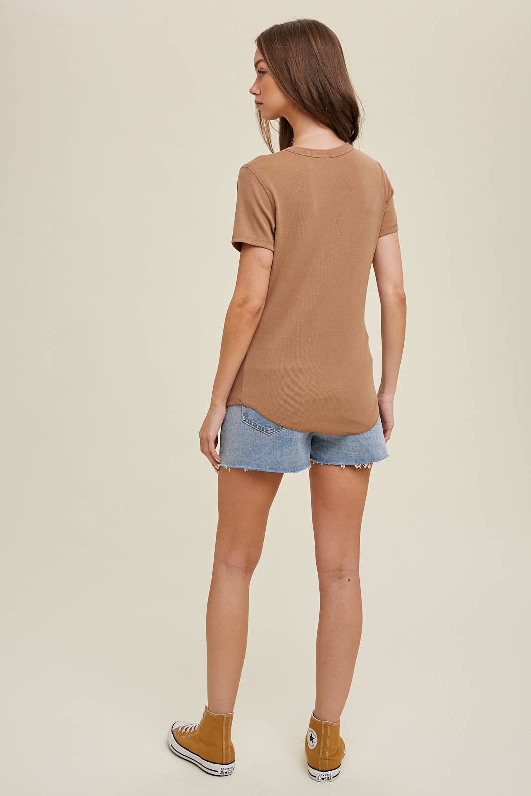 Ribbed Basic Tee in Camel