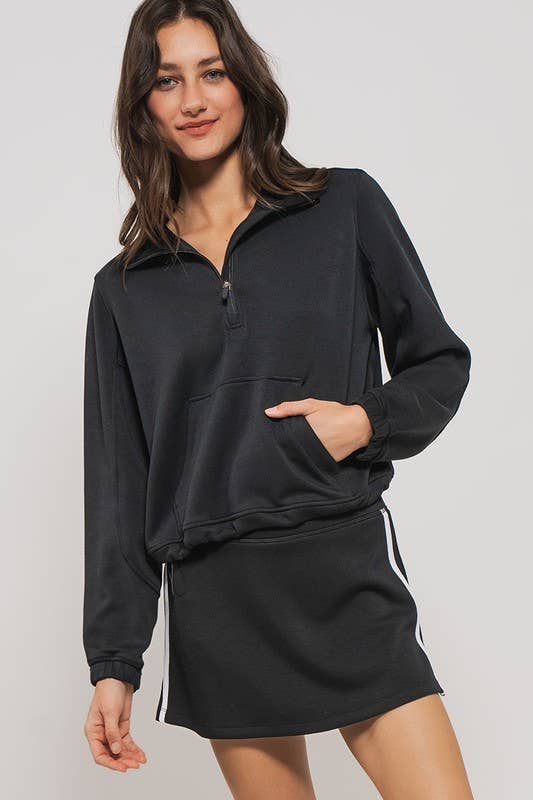 Quarter Zip Pullover in Black