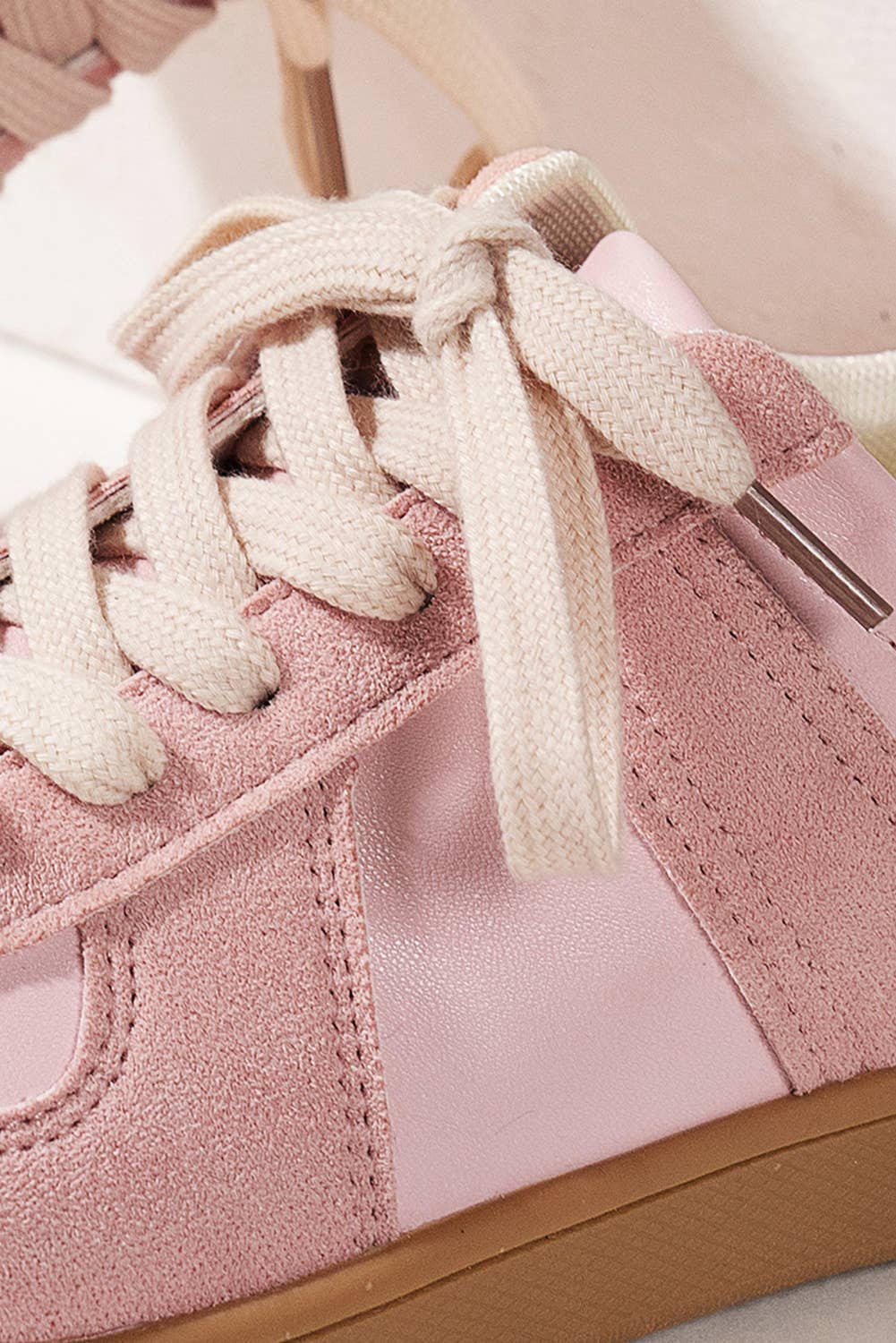 Two Tone Sneaker in Pink