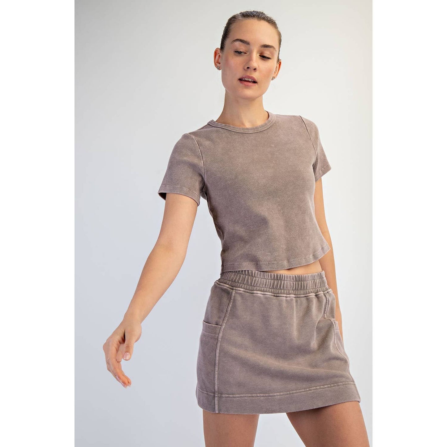 Mineral Wash Ribbed Crop Tee in Mocha