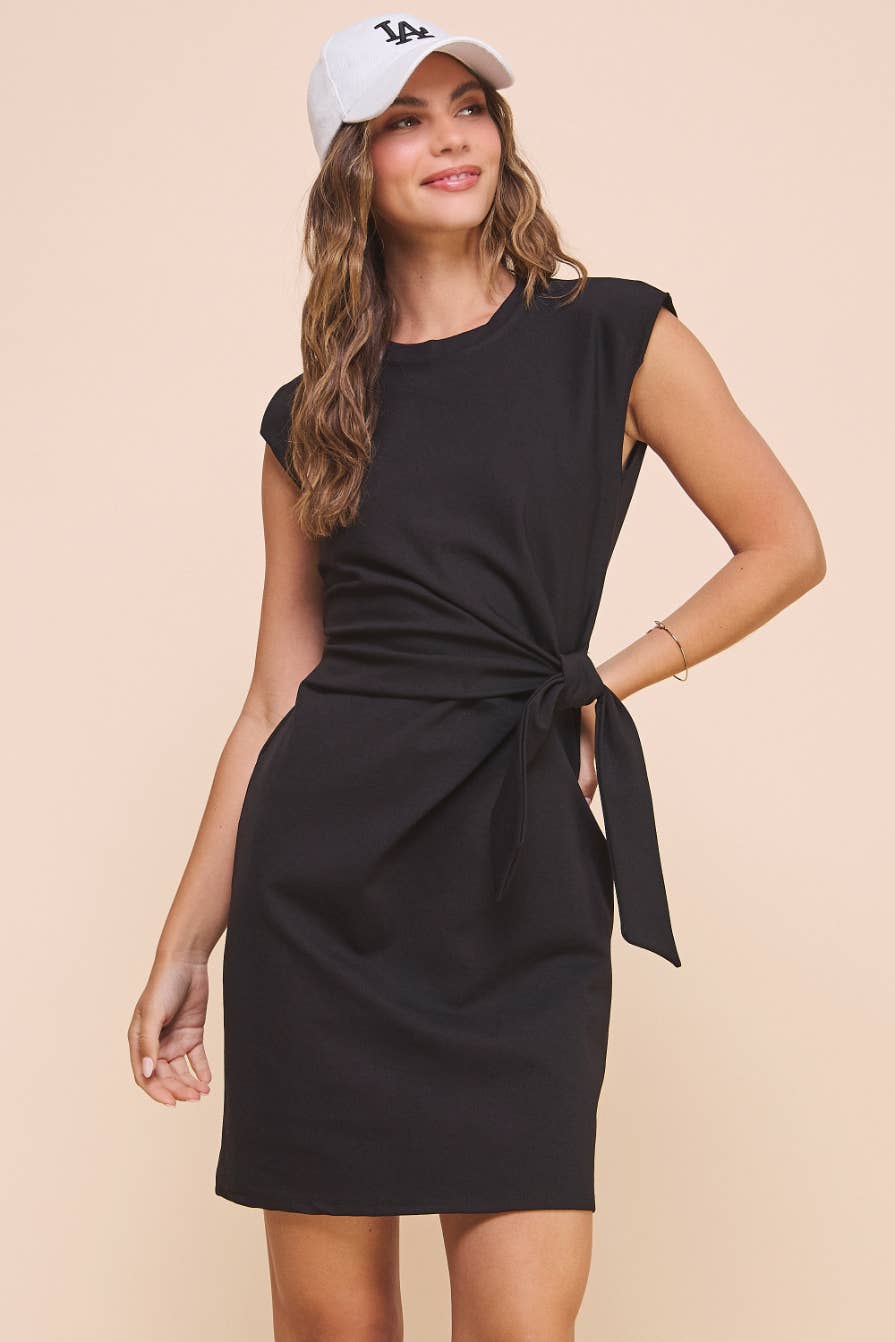 Mila Dress in Black
