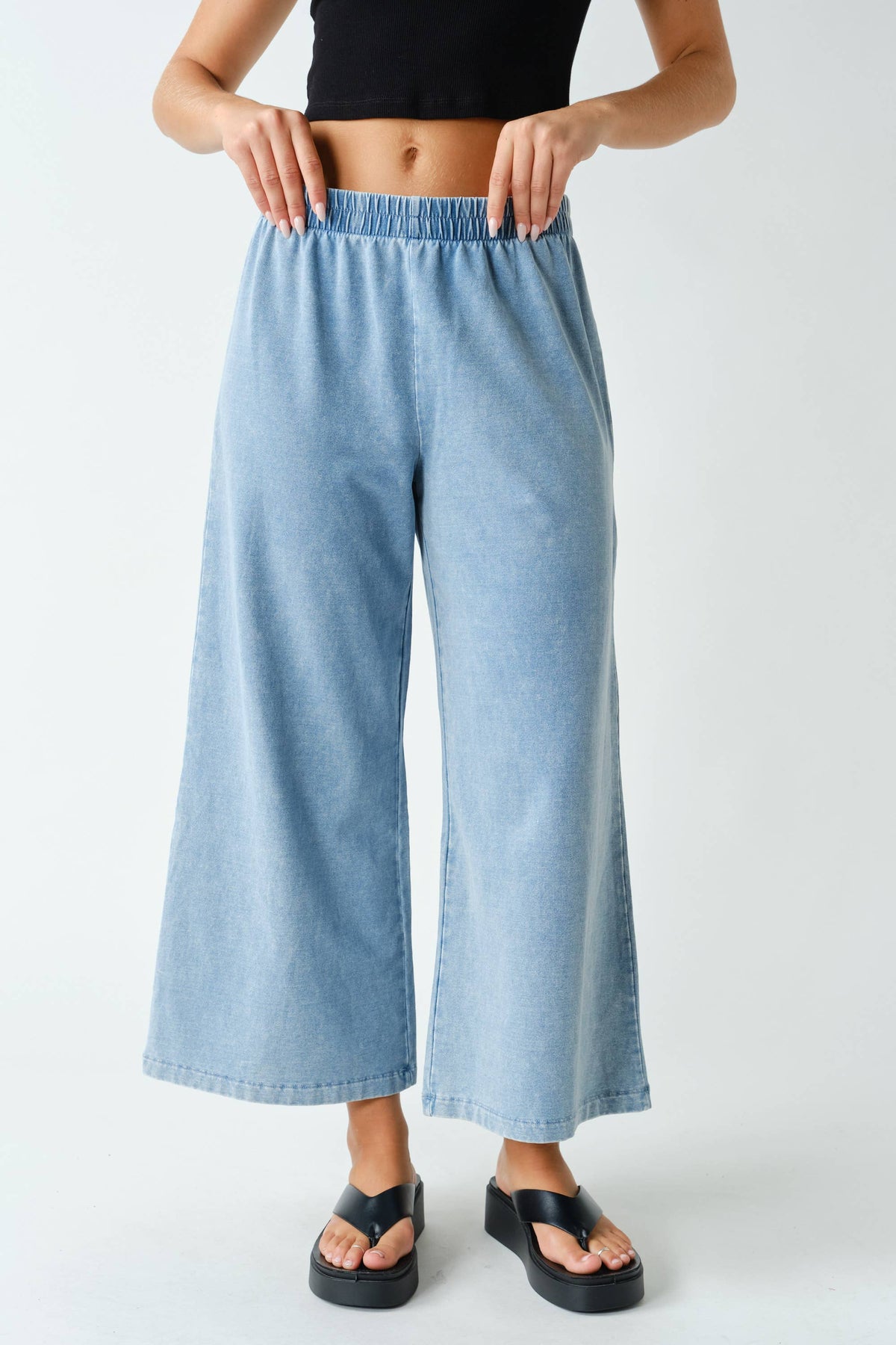Stretch Denim Pants in Light Wash