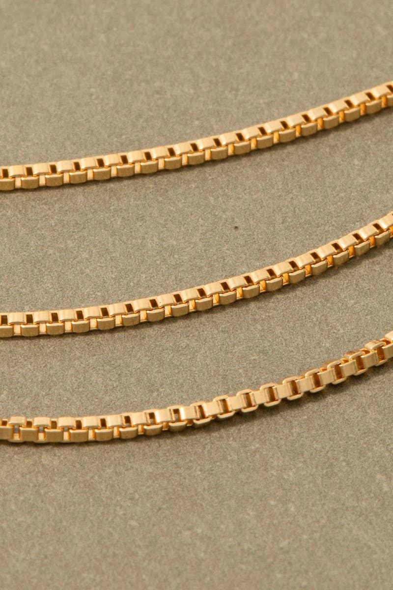 Triple Layered Mini Chain Necklace in Gold