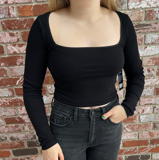 Square Neck Long Sleeve in Black