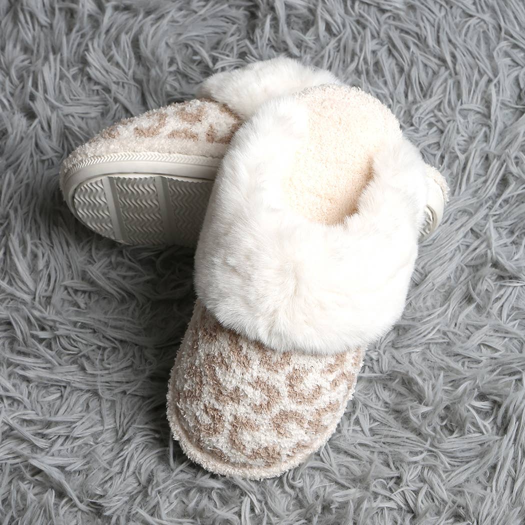 Leopard Faux Fur Slippers in Beige