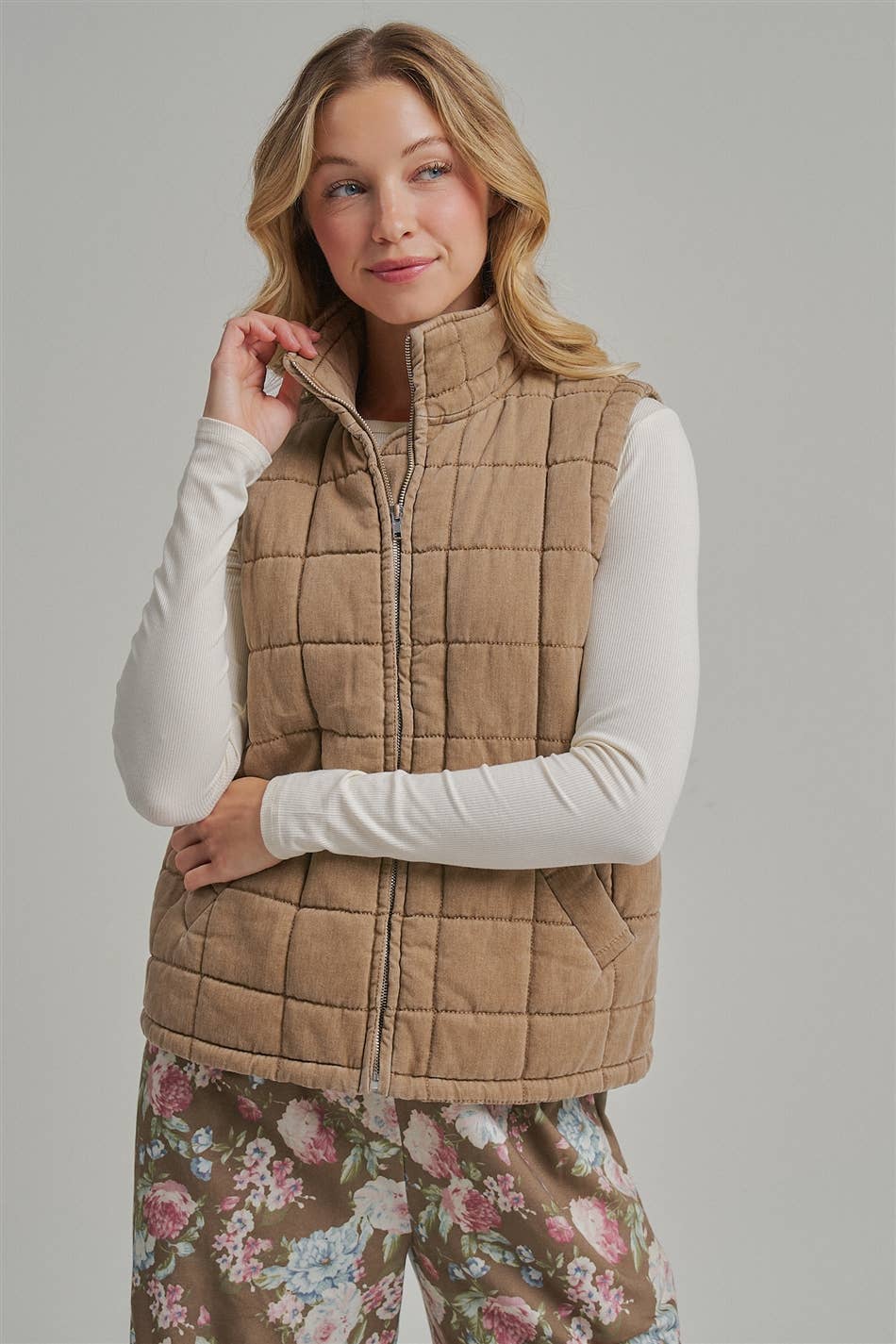 Vintage Washed Quilted Puffer Vest in Taupe