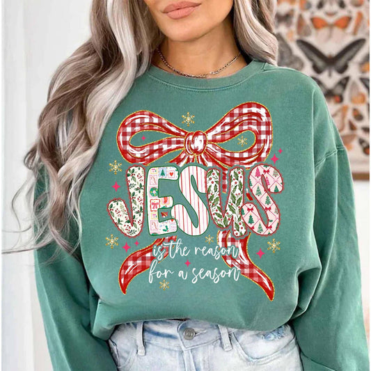 Graphic - Jesus Is The Reason Sweatshirt in Green