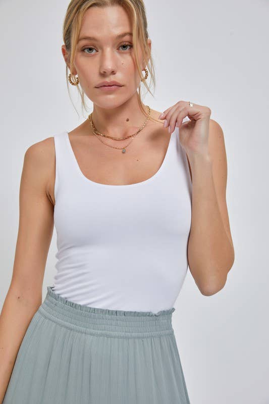 Basic Scoop Neck Tank in Off White