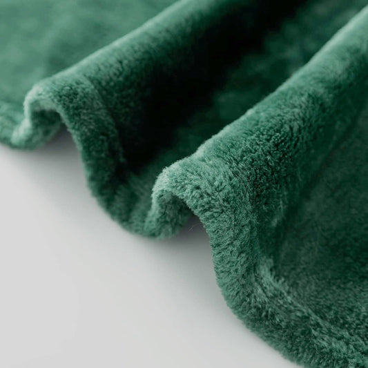 DOORBUSTER - Soft Cozy Blanket in Green