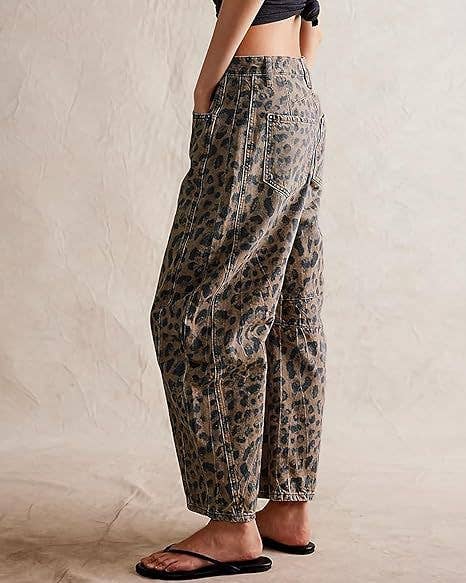 Loose Midi Waist Wide Denim in Leopard