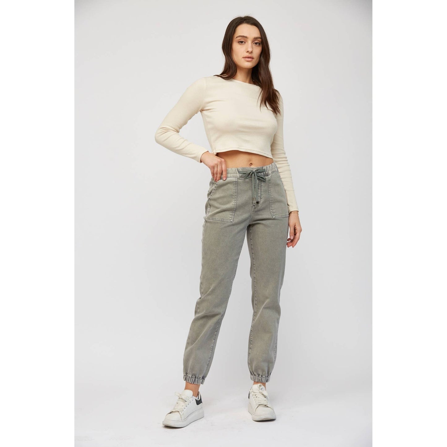 High Rise Cropped Denim Jogger in Ash Grey