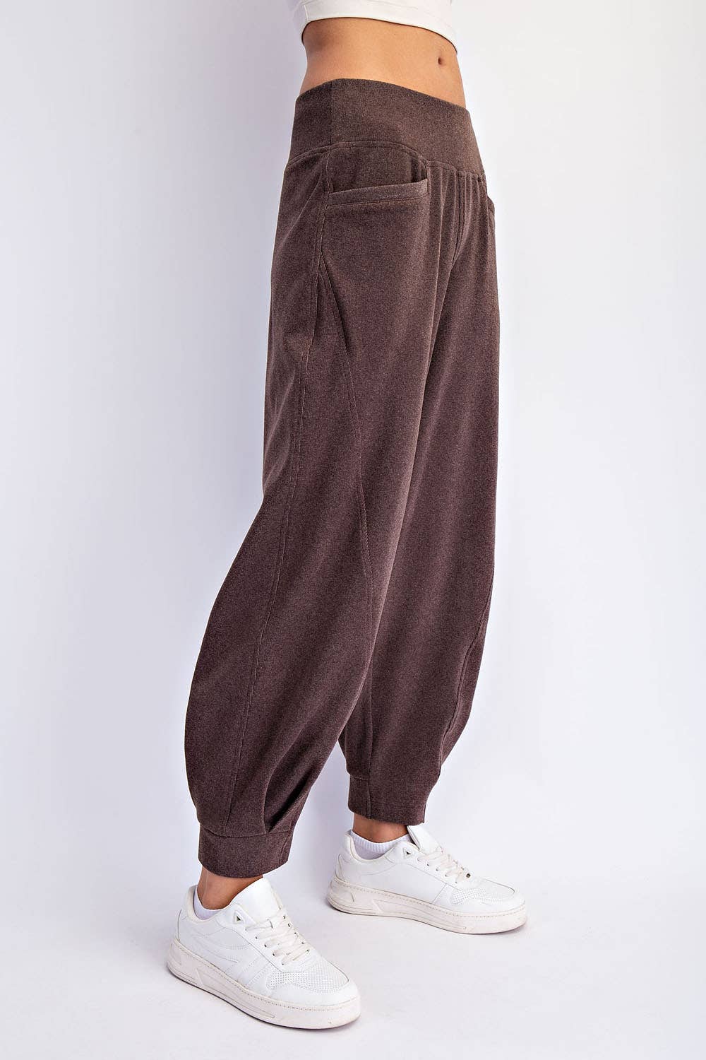 Brushed Rib Cocoon Joggers in Espresso