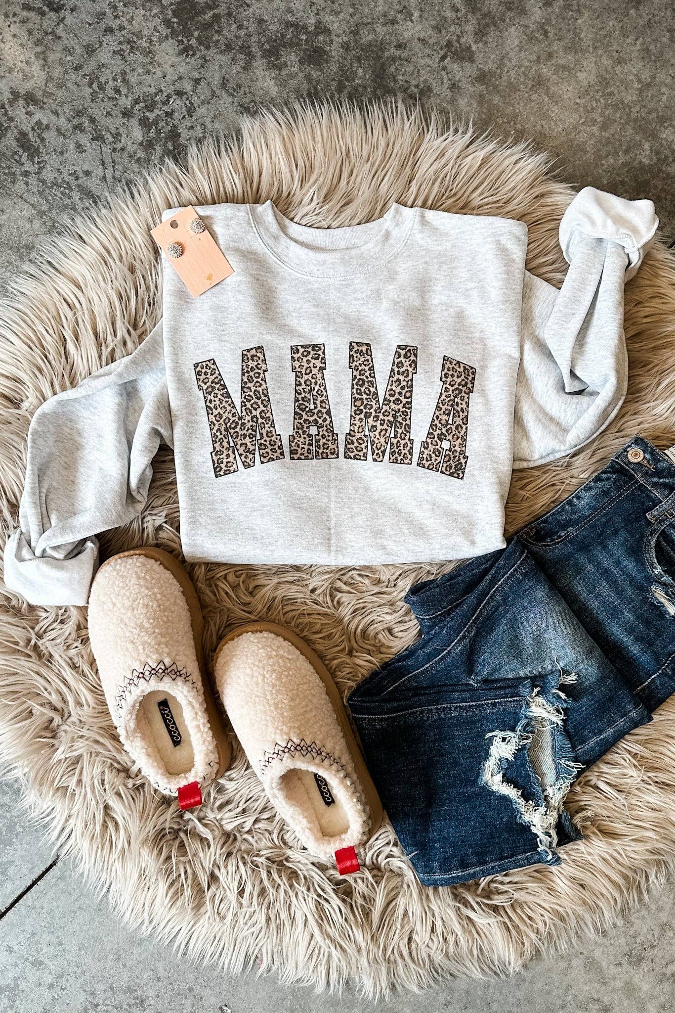 Graphic - Leopard Mama in Ash Grey