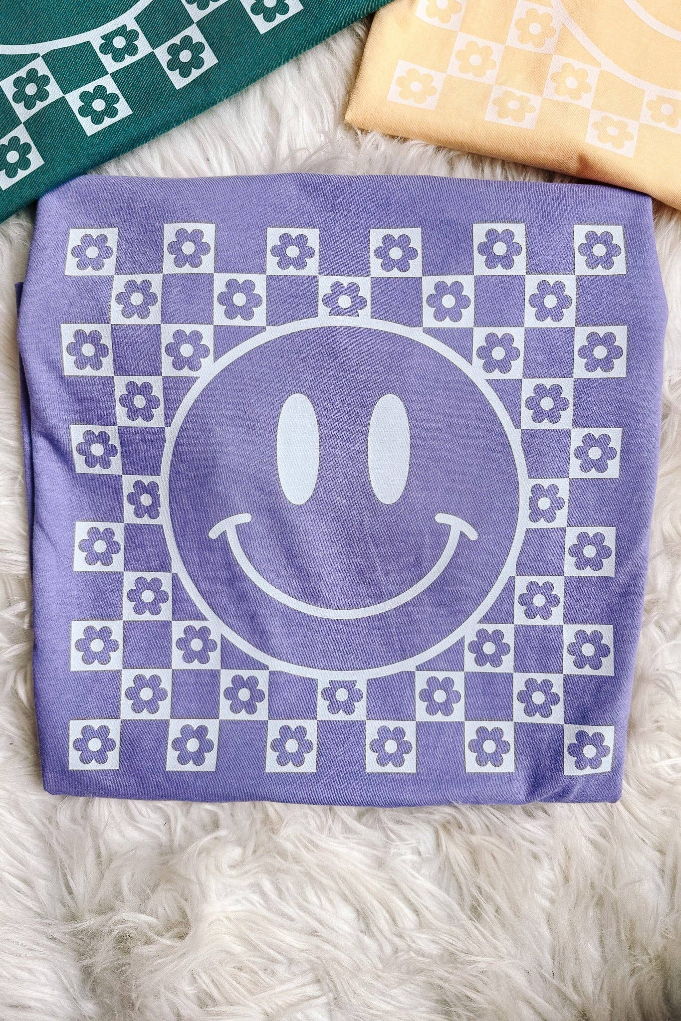 Graphic - Checkered Smiley in Violet
