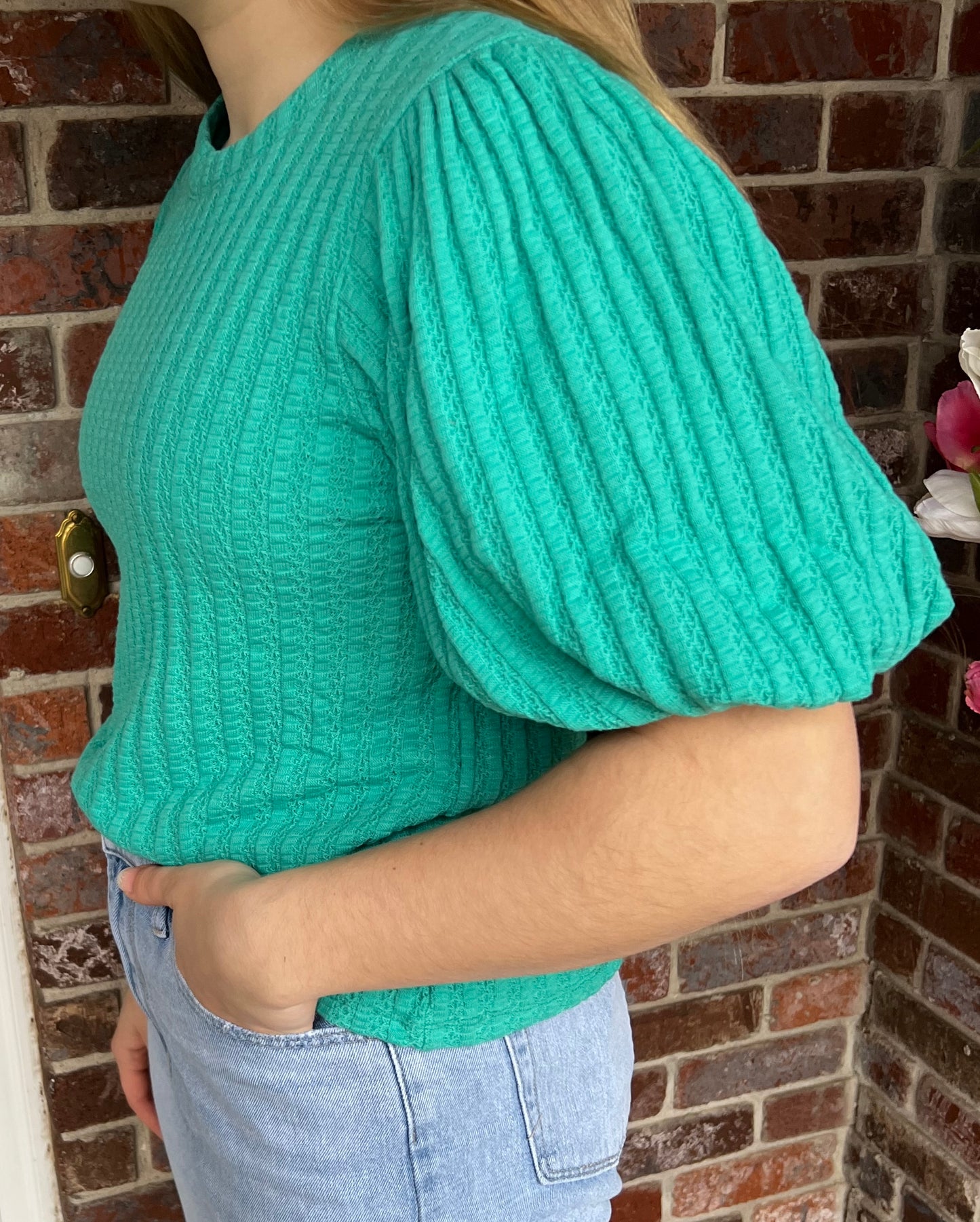 Puff Sleeve Textured Top in Emerald