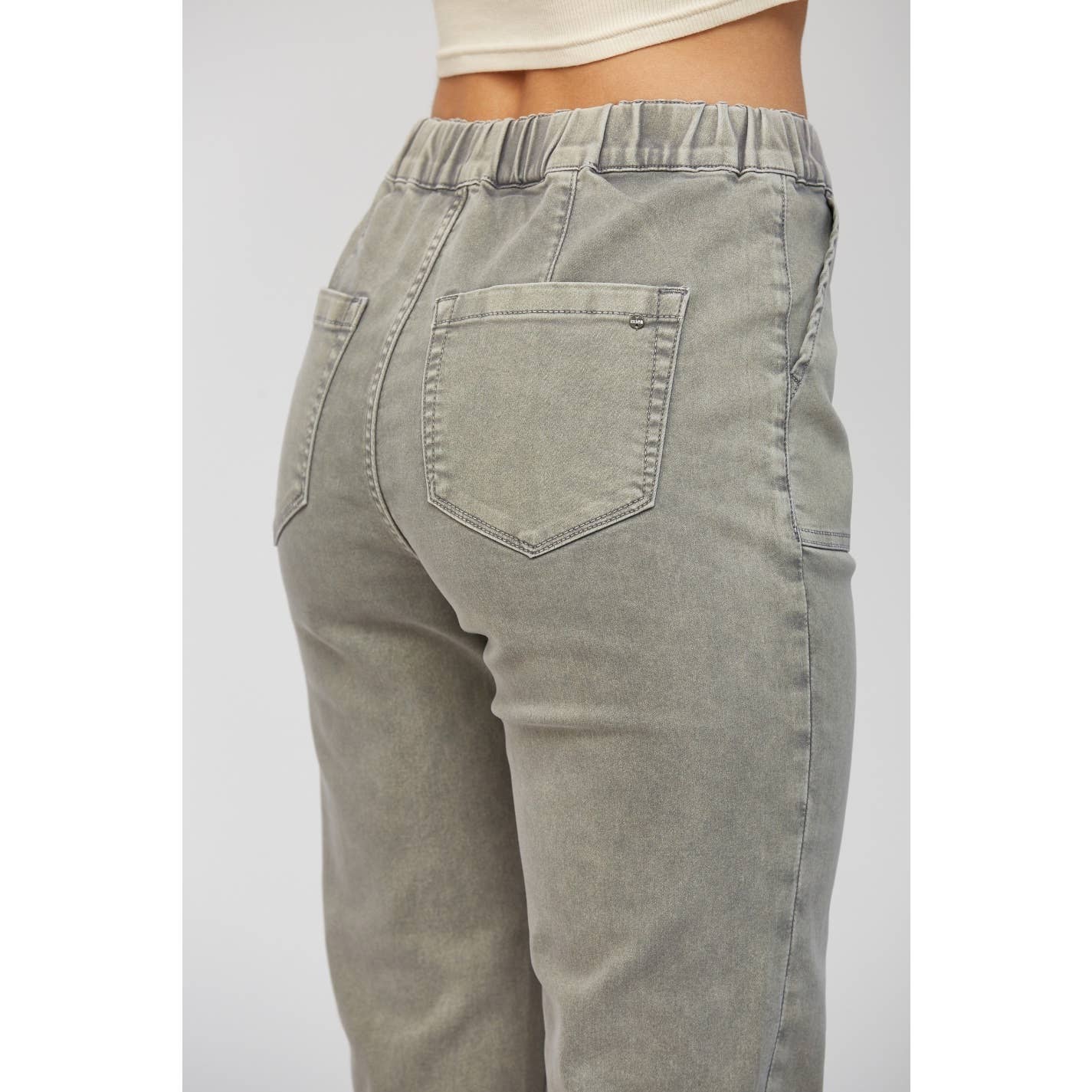 High Rise Cropped Denim Jogger in Ash Grey