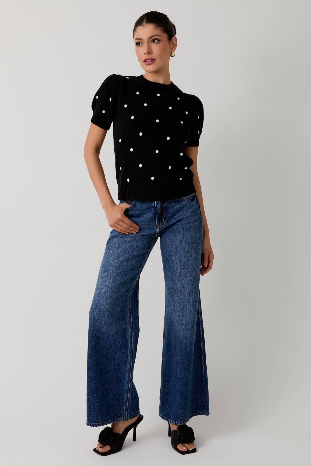 Puff Short Sleeve Sweater in Black