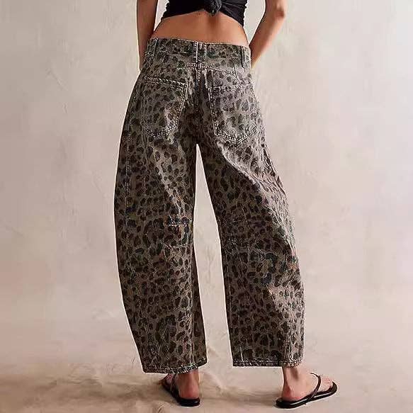 Loose Midi Waist Wide Denim in Leopard