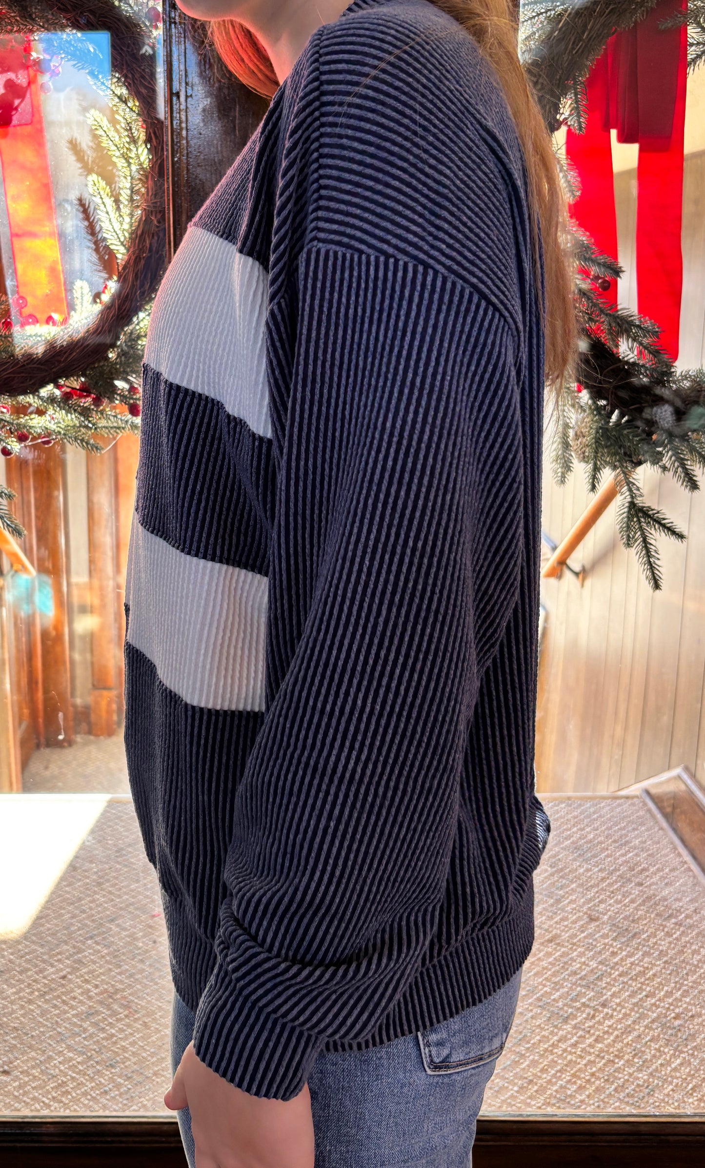 Cloudy Knit Stripe Top in Dark Navy