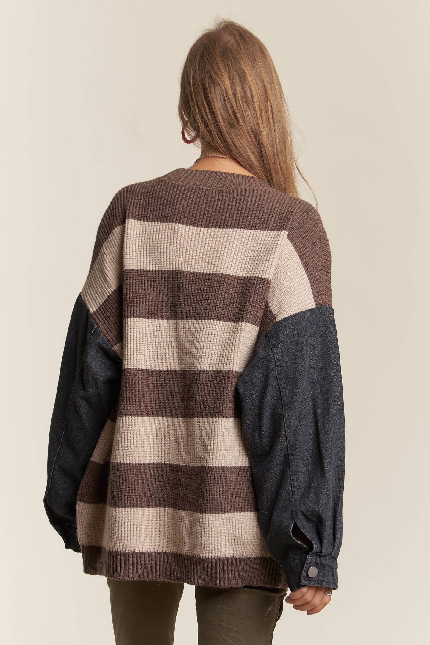 Denim Sleeve Stripe Sweater Cardigan in Mocha