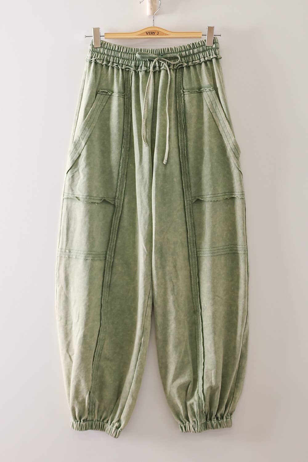 Vintage Wash Cargo Joggers in Sage
