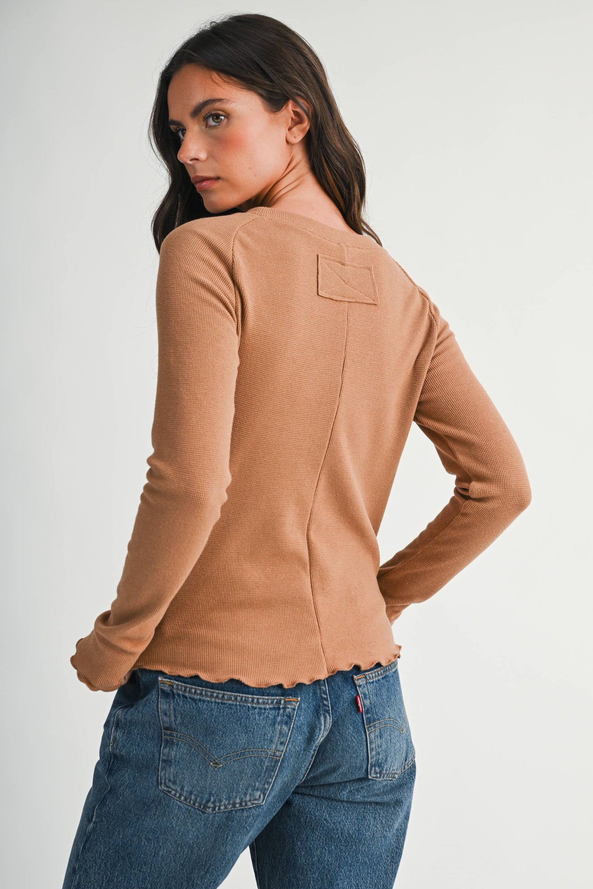 Thermal Lettuce Edge Top in Wheat