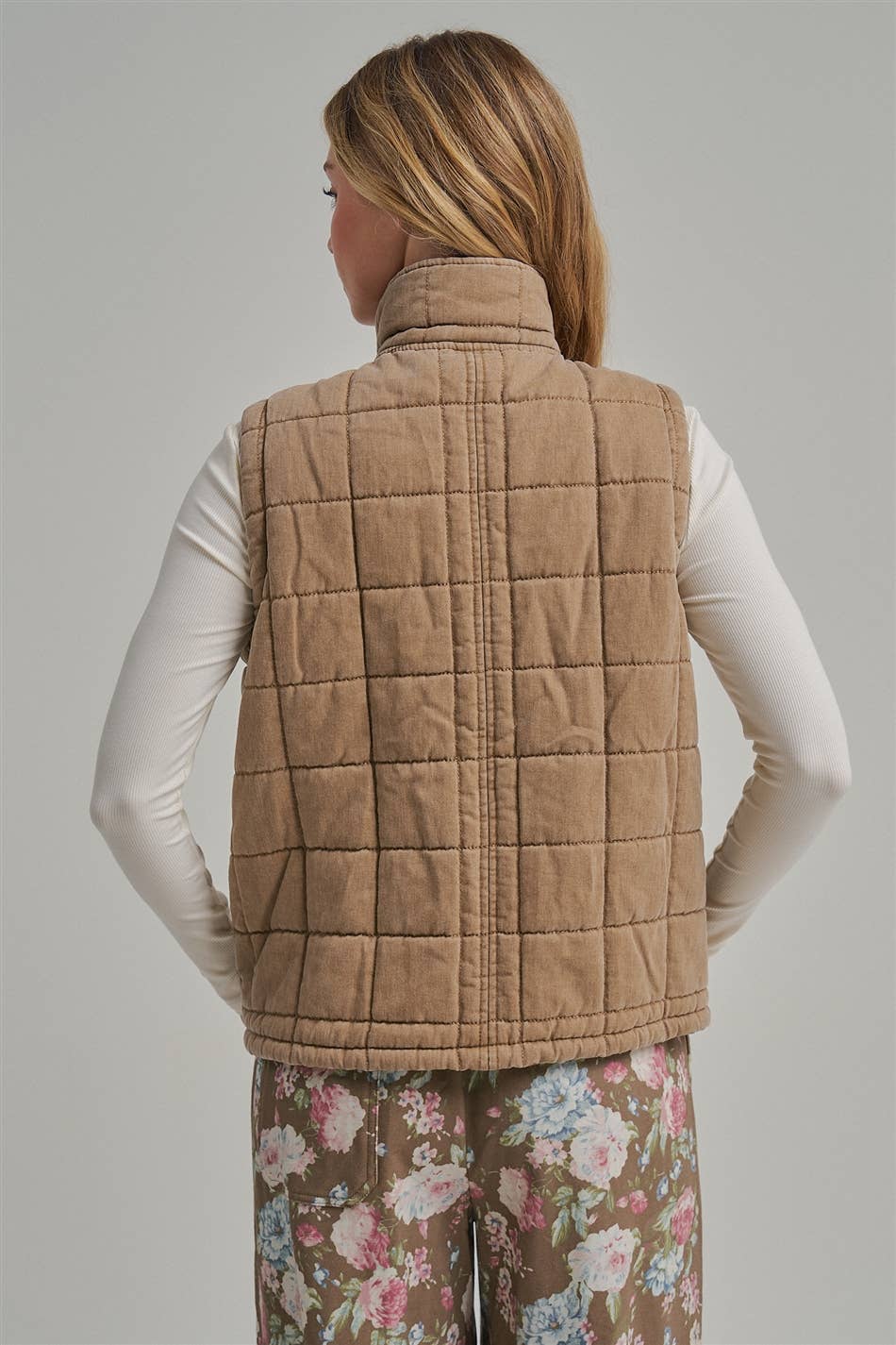 Vintage Washed Quilted Puffer Vest in Taupe