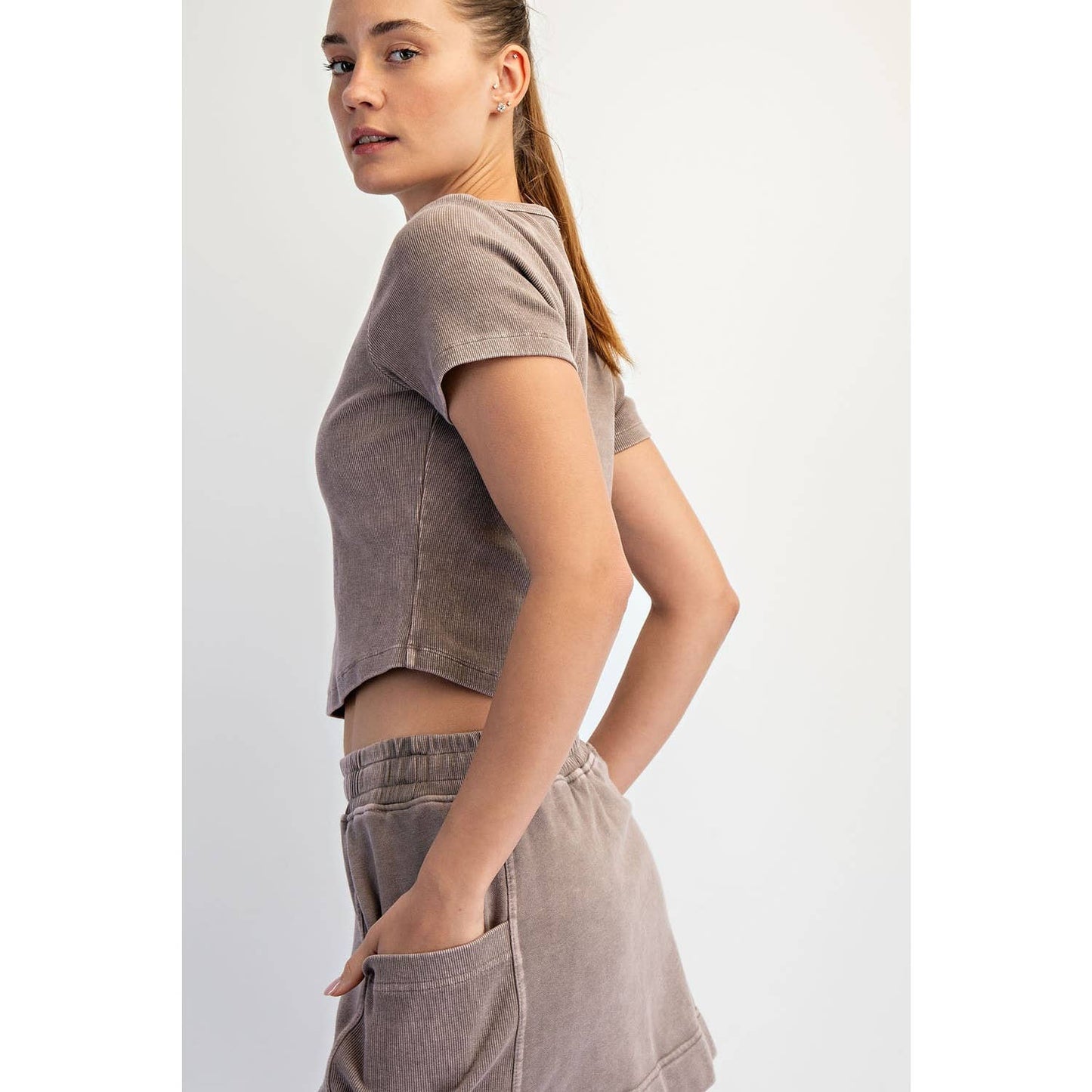 Mineral Wash Ribbed Crop Tee in Mocha