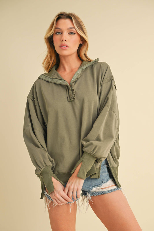Tamika Henley Sweatshirt in Green