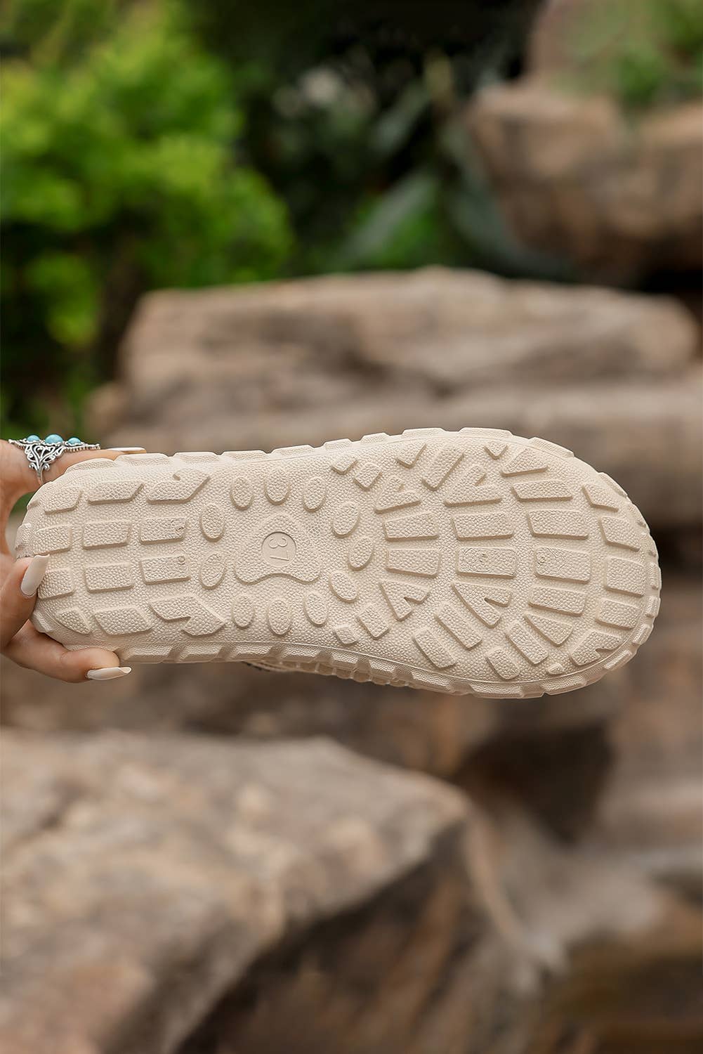 Contrast Stitch Detail Suede Slippers