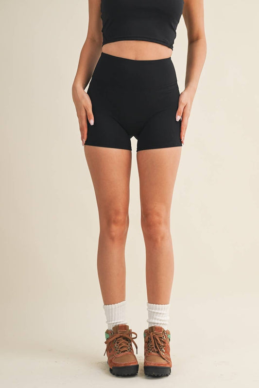Biker Shorts in Black