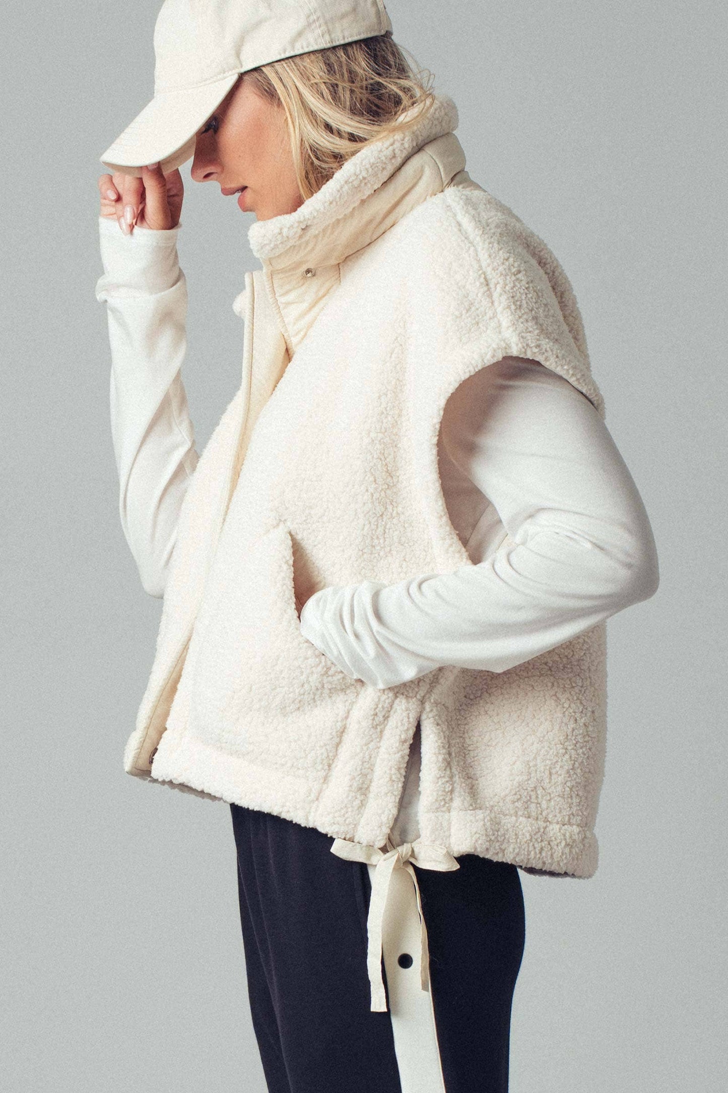 Quilted Collar Sherpa Vest in Ivory