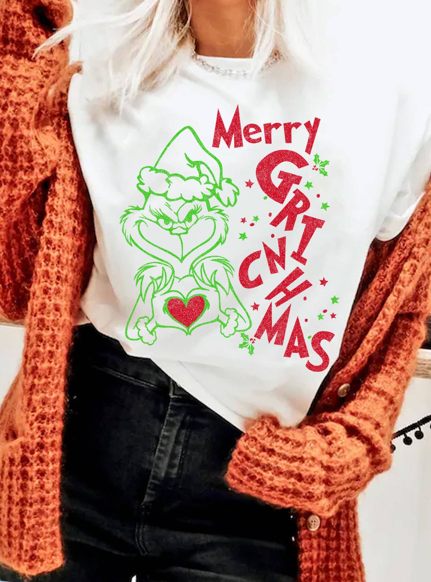 Graphic - Merry Grinchmas in White