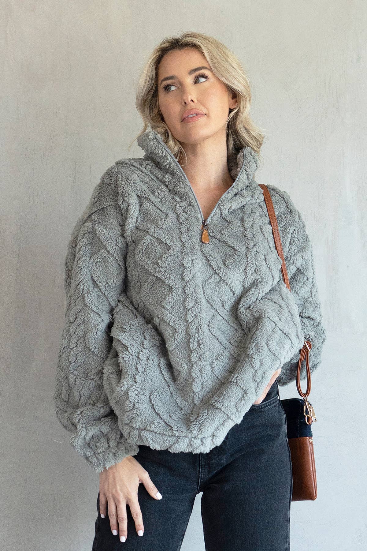 Textured Sherpa in Grey