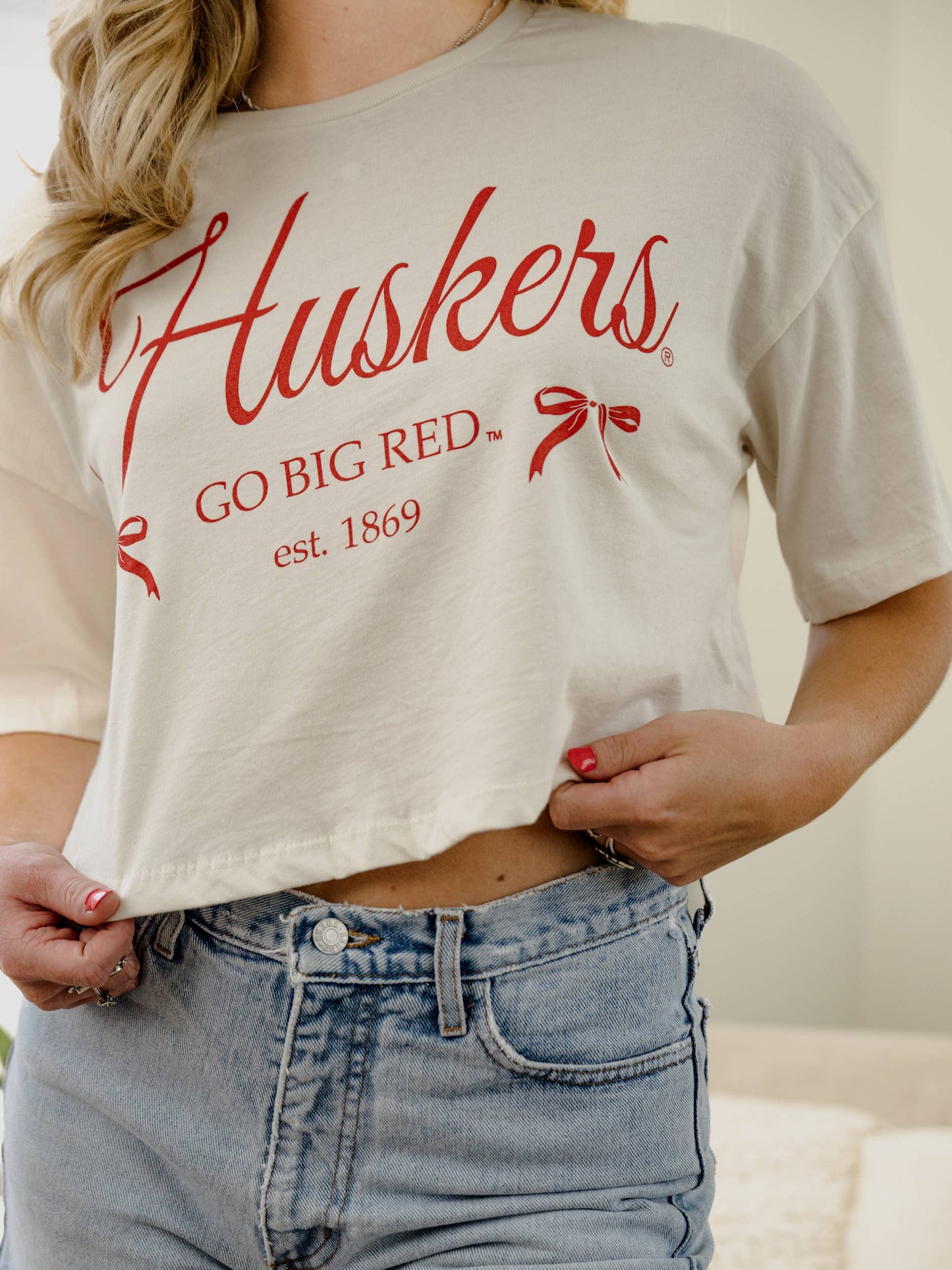 Graphic - Go Big Red Bows in Off White