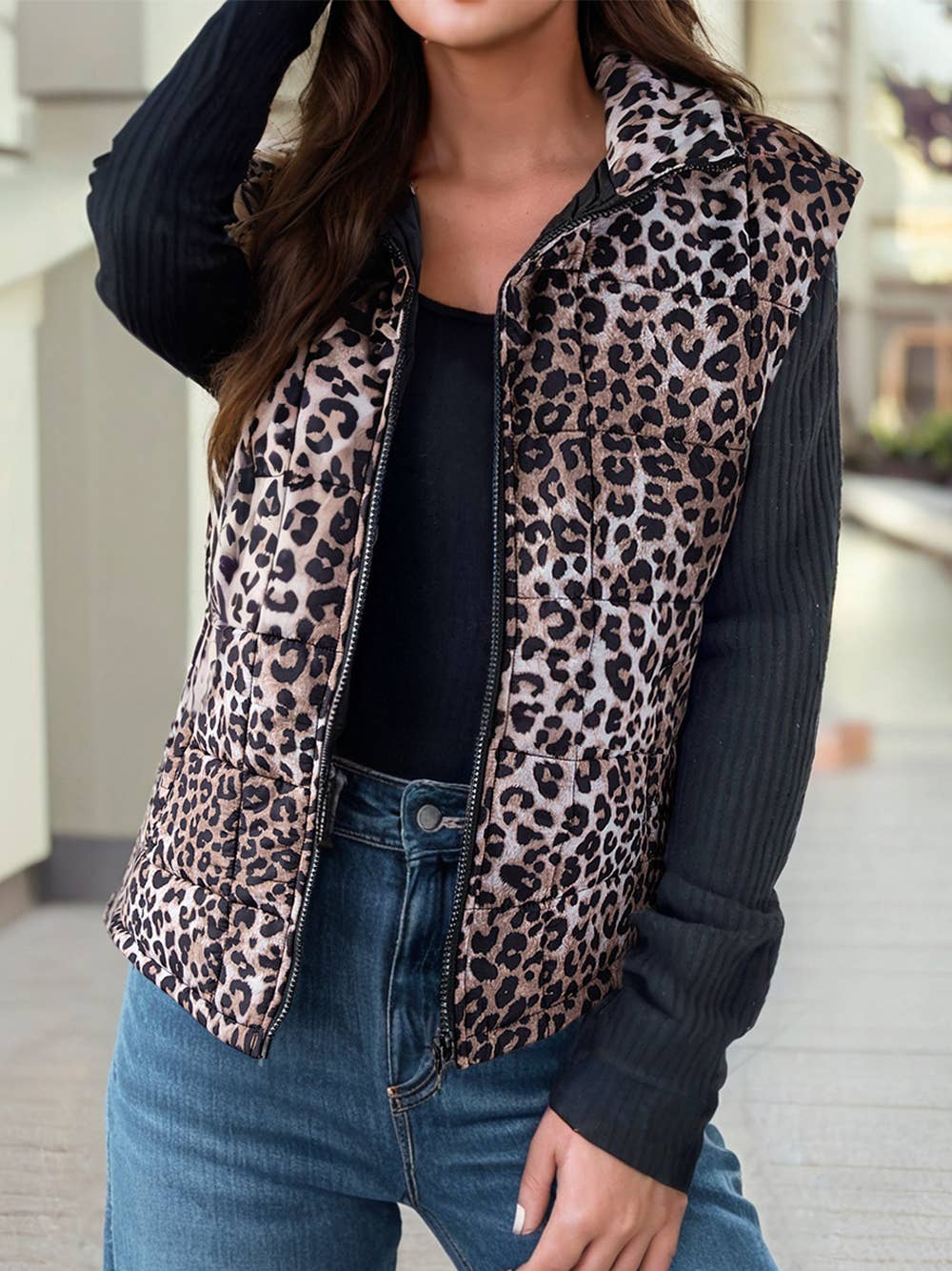 Quilted Casual Puffer Vest in Leopard