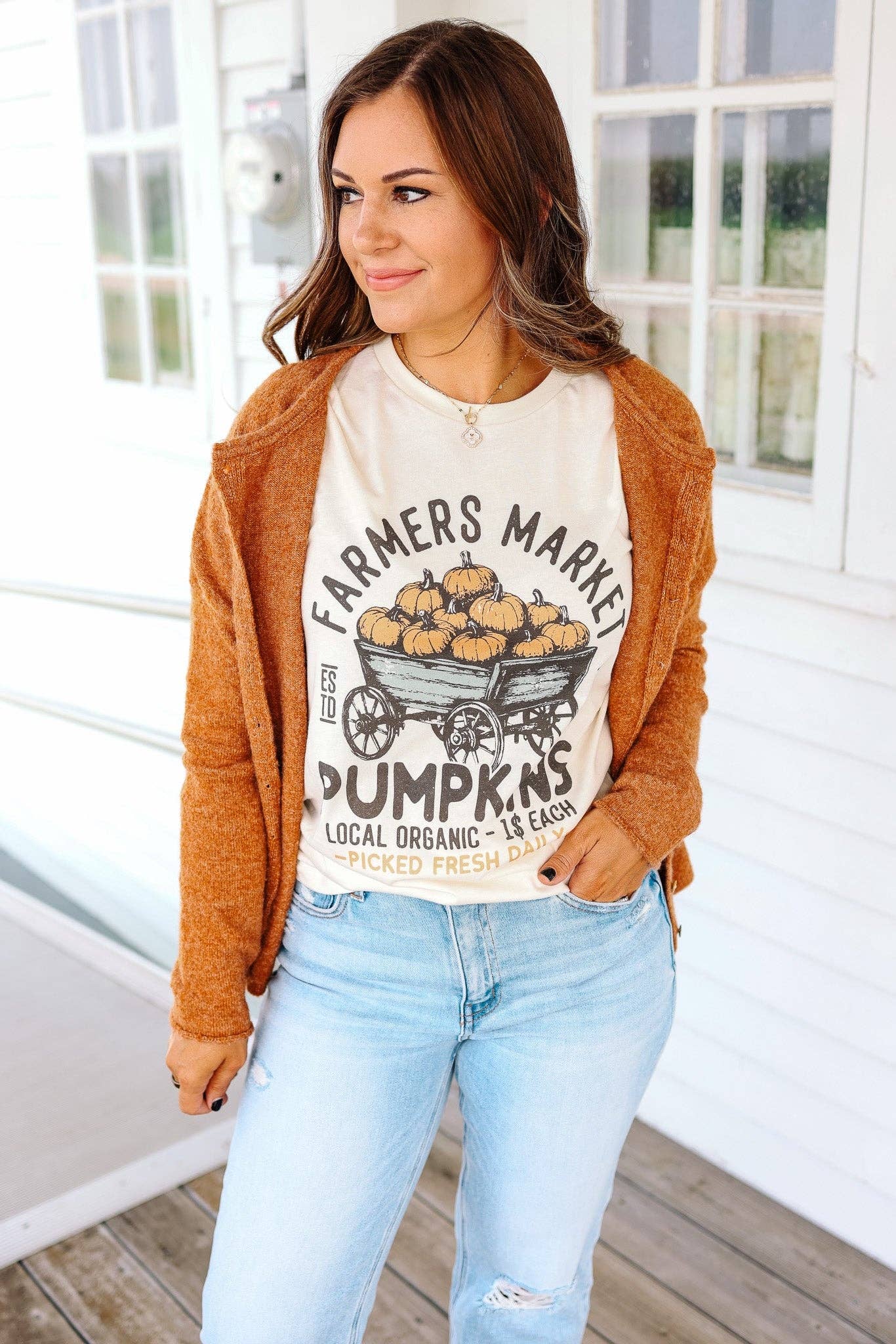 Graphic - Pumpkin Wagon in Natural