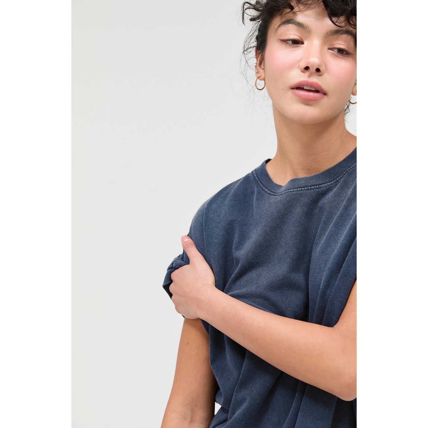 Cap Sleeve Mineral Wash Tee in Navy