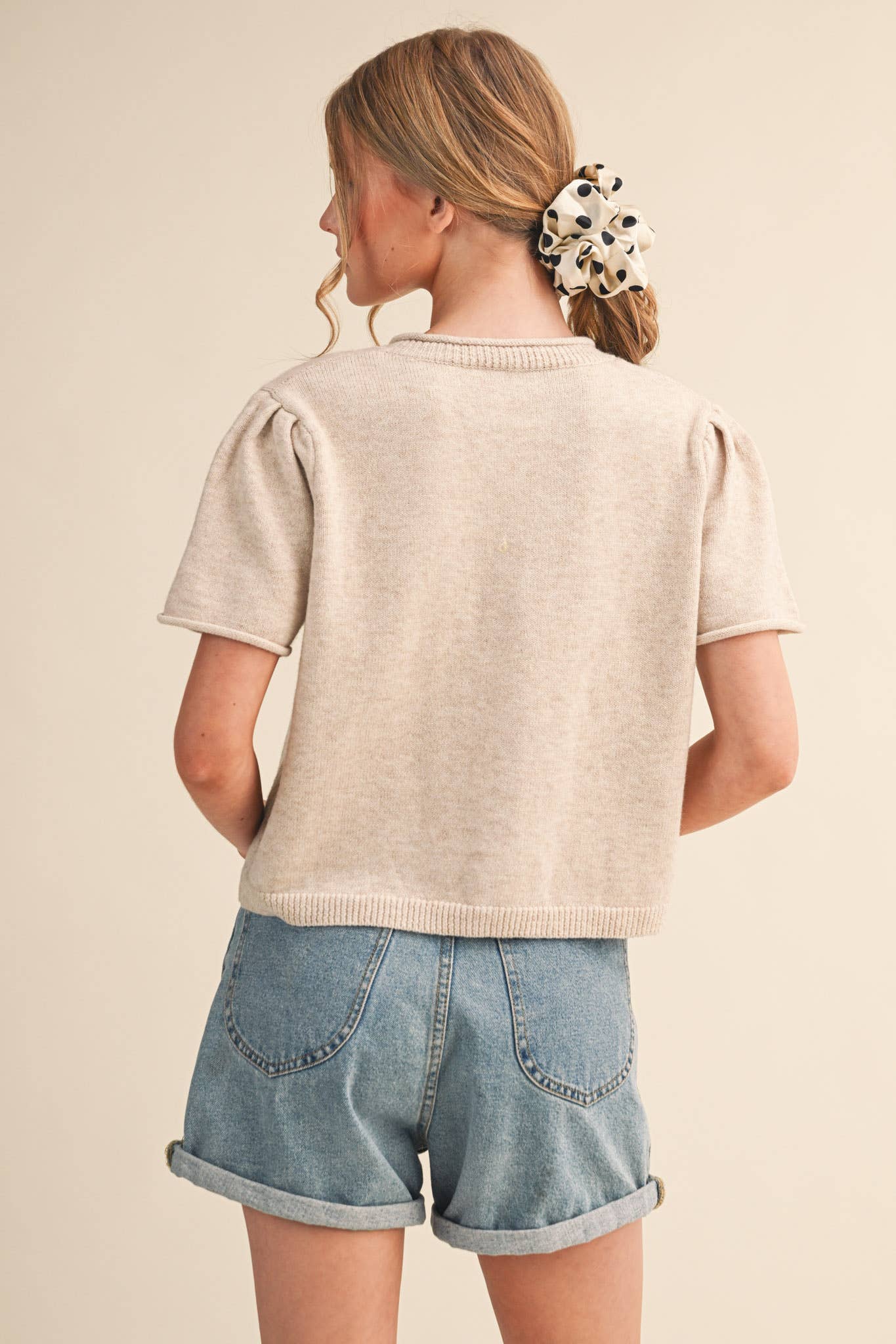 Short Sleeve Sweater Cardigan in Beige