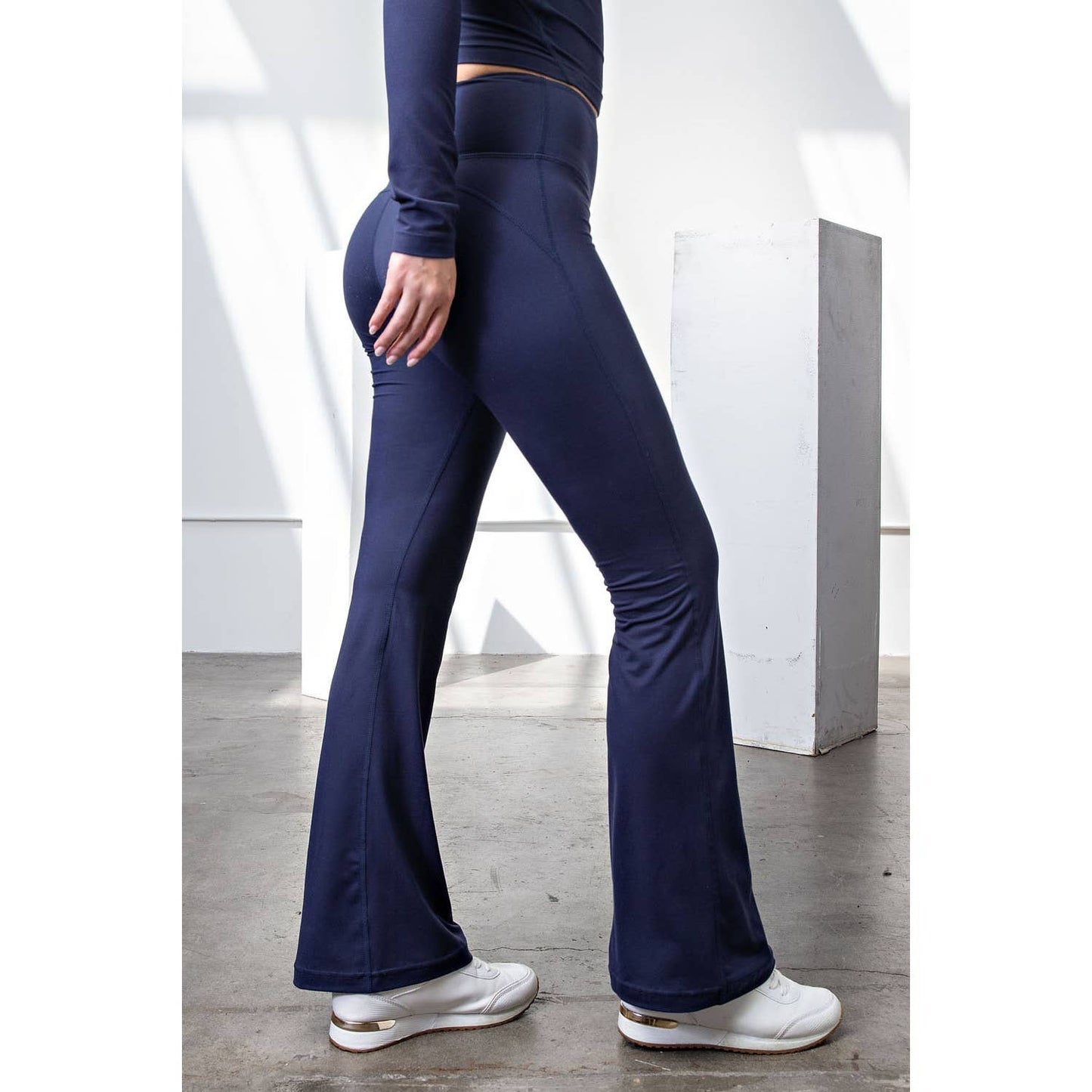 Flared Yoga Pants in Navy